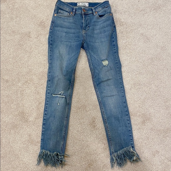Free People Frayed Hem Jeans - Picture 2 of 4